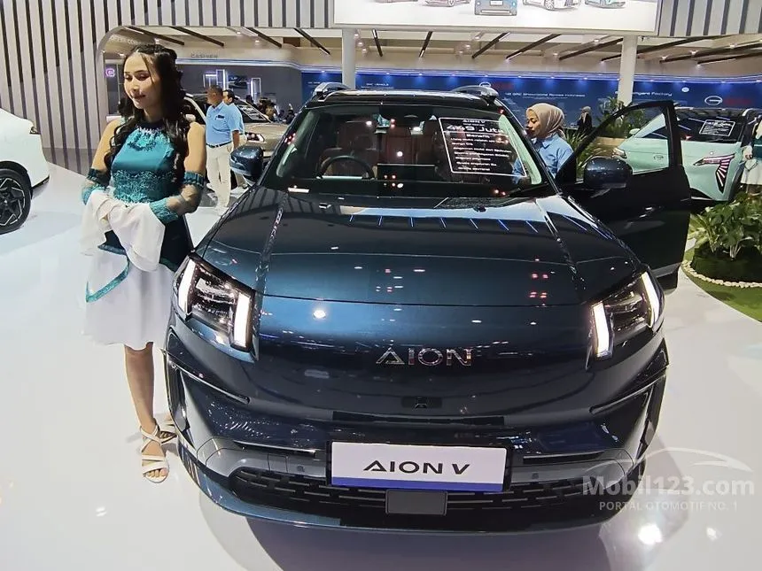 2026 GAC AION V Luxury SUV