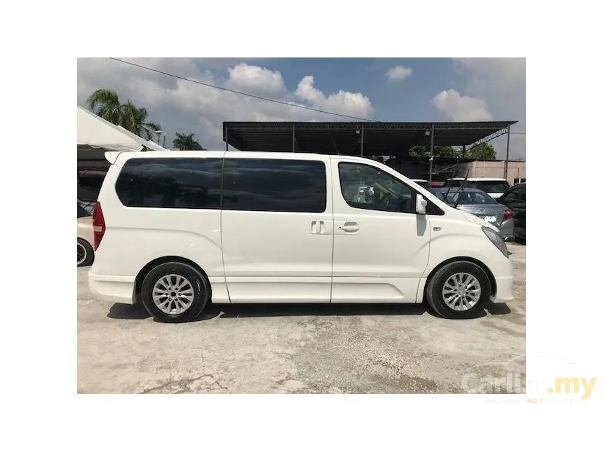 2012 Hyundai Grand Starex MPV