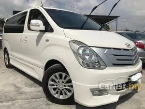 2012 Hyundai Grand Starex 2.5 MPV