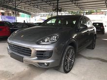 2015 Porsche 2015 Cayenne S 3.6 V6 SUV Unregister ** No SST ** Bi Turbo ** Air Matic ** Bose ** Sunroof ** Sport Steering ** Warranty