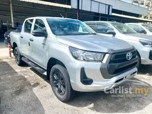 2025 Toyota Hilux 2.4 E Dual Cab Pickup