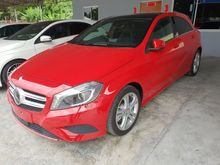 2013 Mercedes-Benz A180 1.6 TURBO WITH PANROOF UNREG