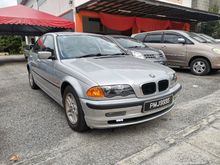 2001 BMW 318i 1.9 Sedan