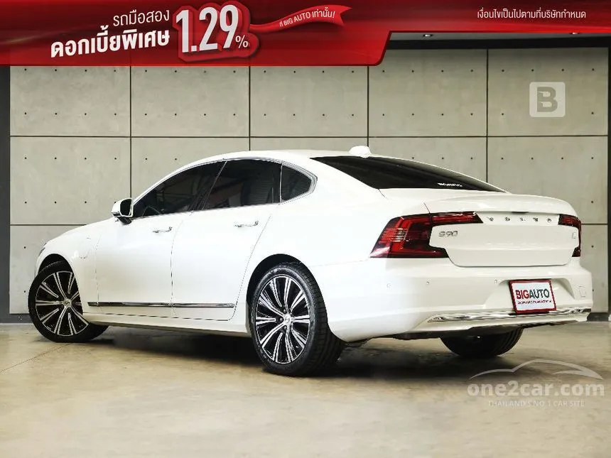 2022 Volvo S90 Recharge T8 Inscription Sedan