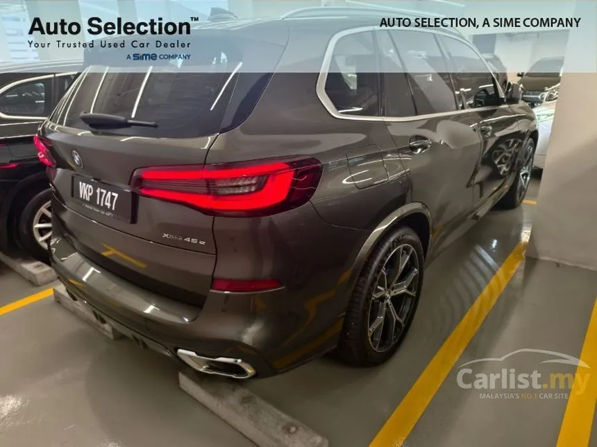 2023 BMW X5 xDrive45e M Sport SUV