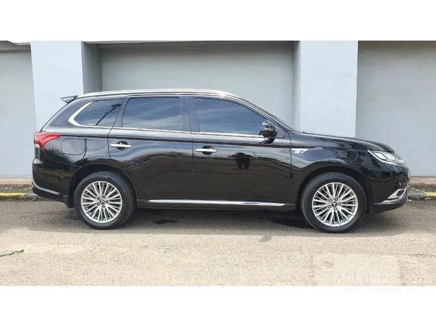 2019 Mitsubishi Outlander PHEV SUV