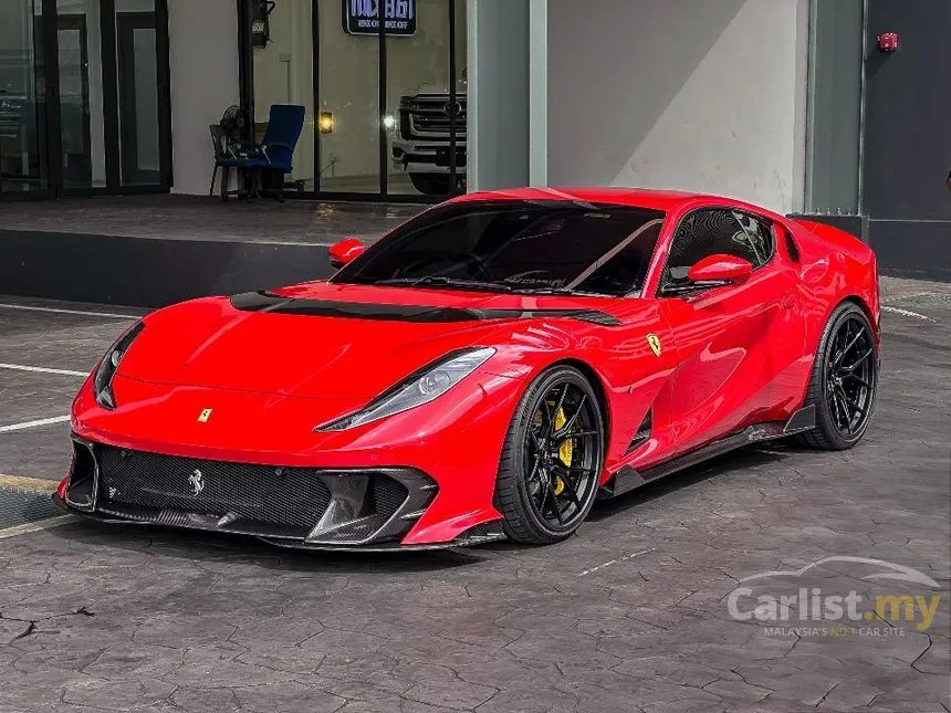 2020 Ferrari 812 Superfast Coupe