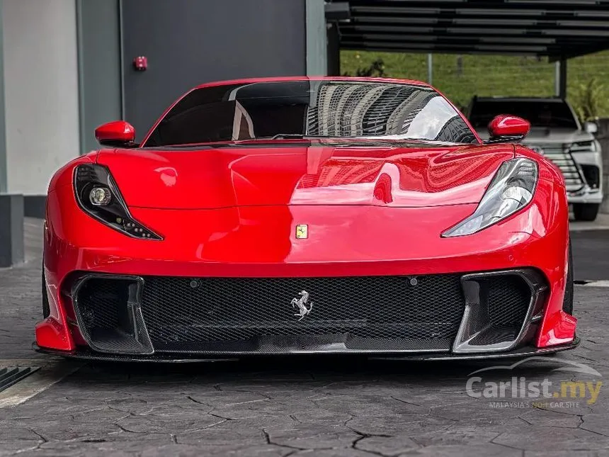 2020 Ferrari 812 Superfast Coupe