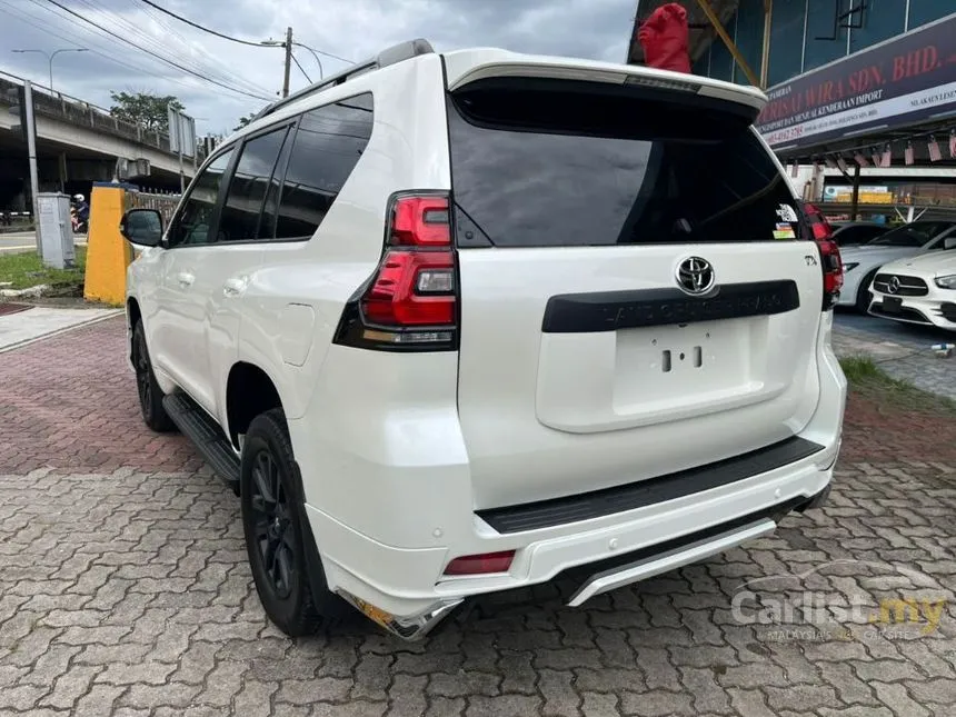 2023 Toyota Land Cruiser Prado GDJ150W TX Black Edition SUV