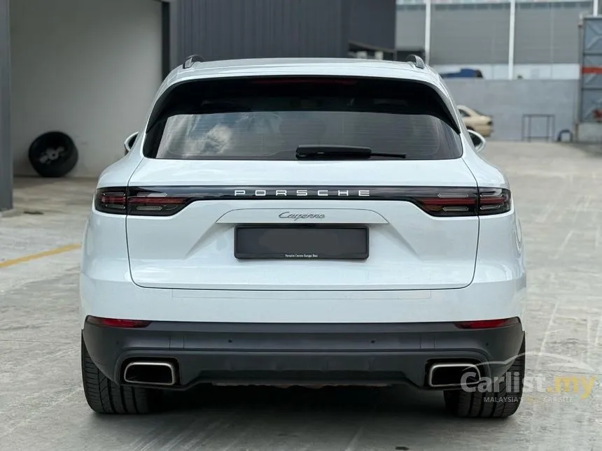 2022 Porsche Cayenne SUV
