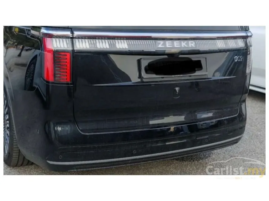 2024 Zeekr 009 Ultra-Luxury MPV