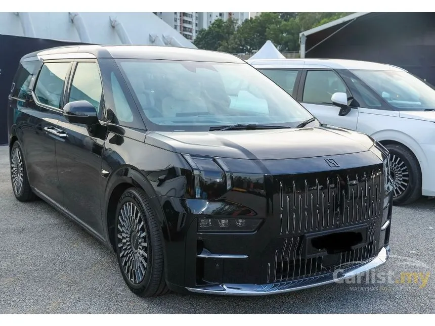 2024 Zeekr 009 Ultra-Luxury MPV