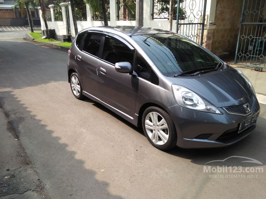 Jual Mobil  Honda Jazz  2010  RS  1 5 di DKI Jakarta Automatic 