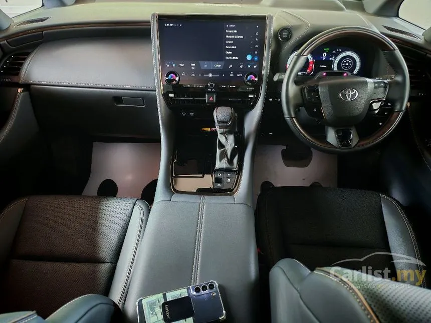 2024 Toyota Alphard Z 7-Seater MPV