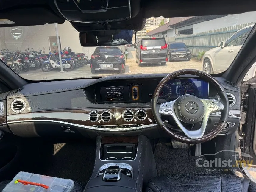 2019 Mercedes-Benz S560e EQ Power Exclusive Sedan