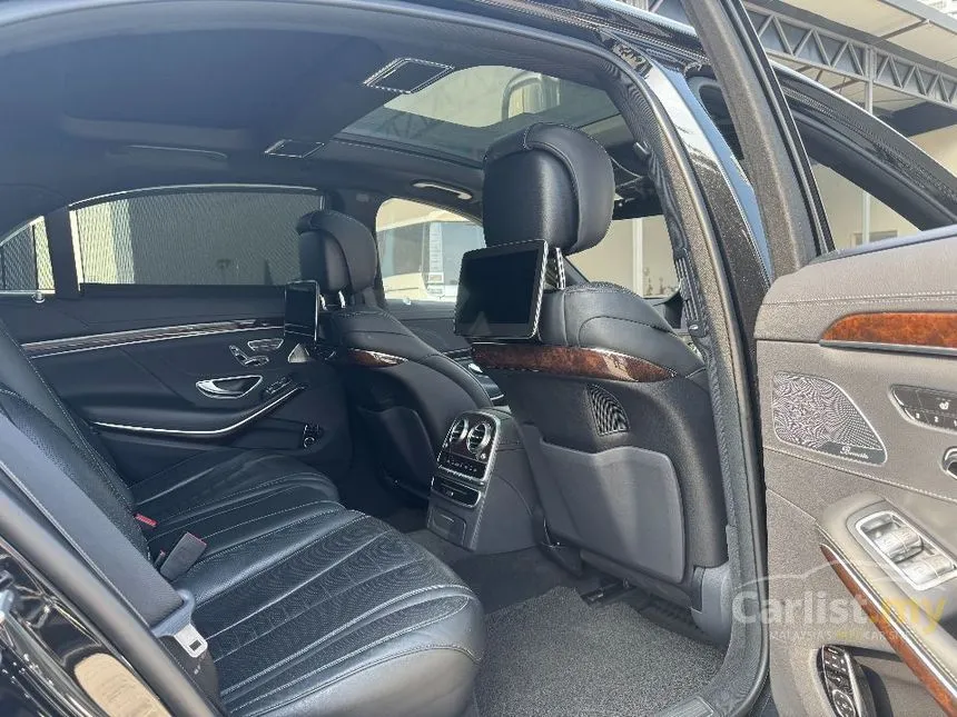2019 Mercedes-Benz S560e EQ Power Exclusive Sedan