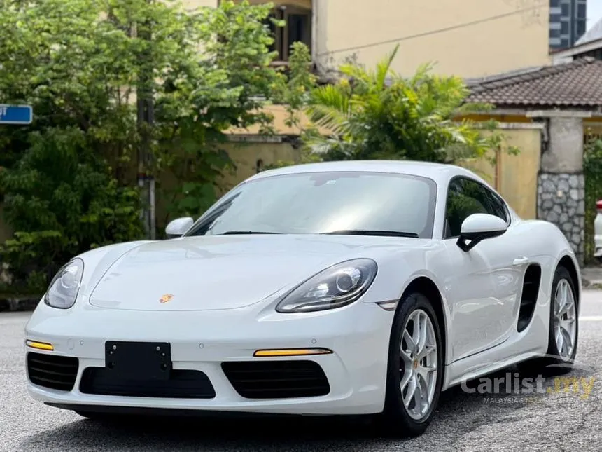 2022 Porsche 718 Cayman Coupe