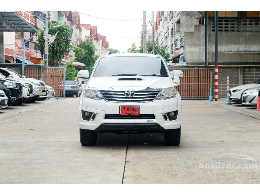 2013 Toyota FORTUNER V SUV