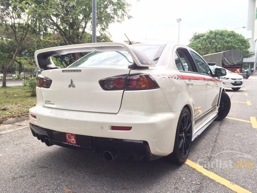 Mitsubishi Lancer 2010 GT 2.0 in Kuala Lumpur Automatic Sedan White for