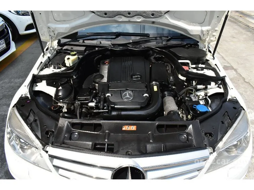 2011 Mercedes-Benz C200 CGI Sedan
