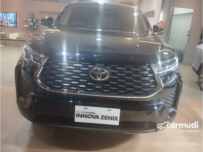 2024 Toyota Kijang Innova Zenix V Wagon