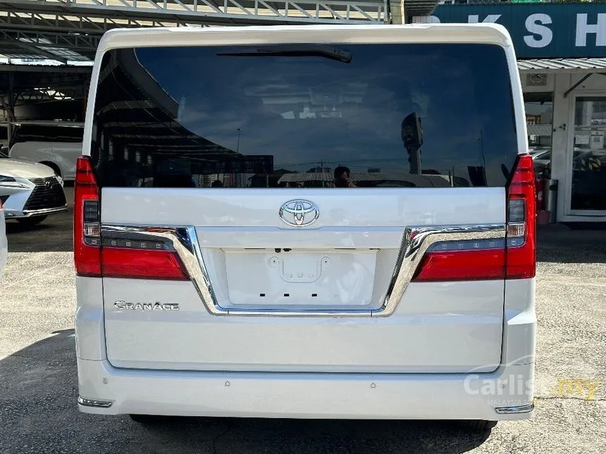 2020 Toyota Granace MPV