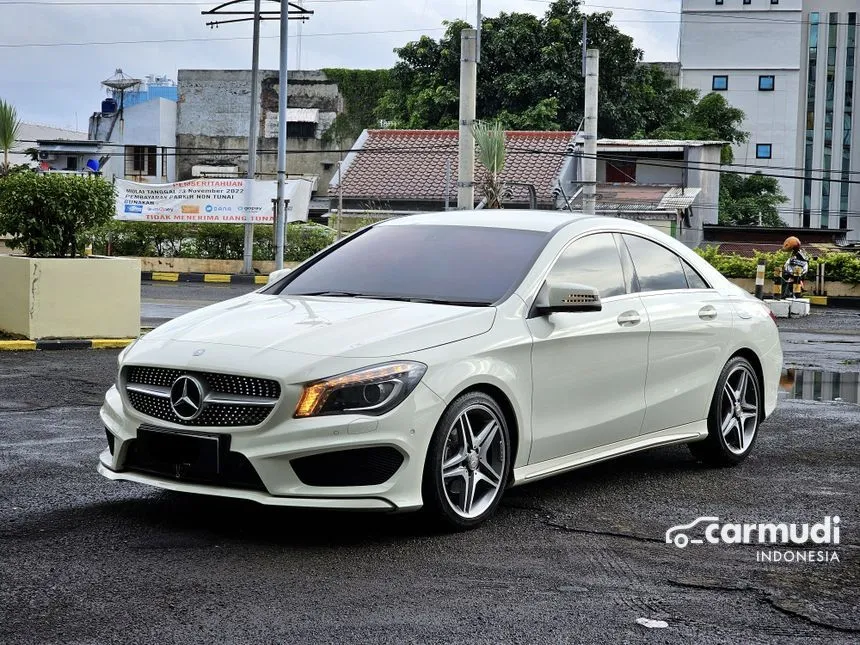 2014 Mercedes-Benz CLA200 Sport Coupe