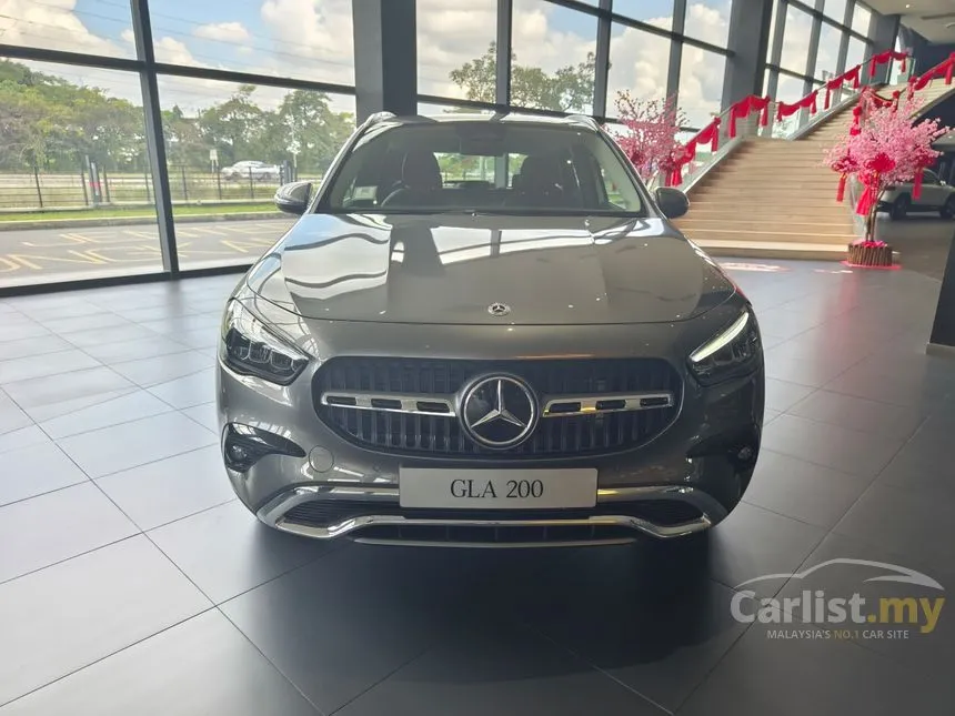 2025 Mercedes-Benz GLA200 Progressive Line SUV
