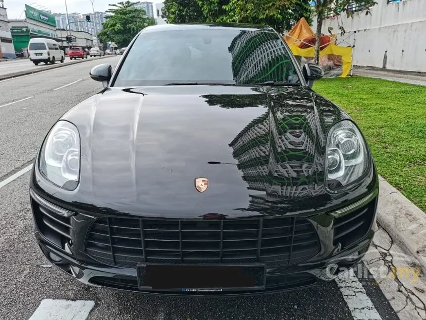 2015 Porsche Macan SUV