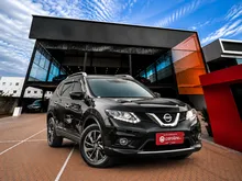 2015 Nissan X-Trail 2.5 SUV - Diskon Cash sampai 15 JUTA