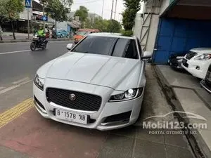2016 Jaguar XF 2.0 Prestige Sedan