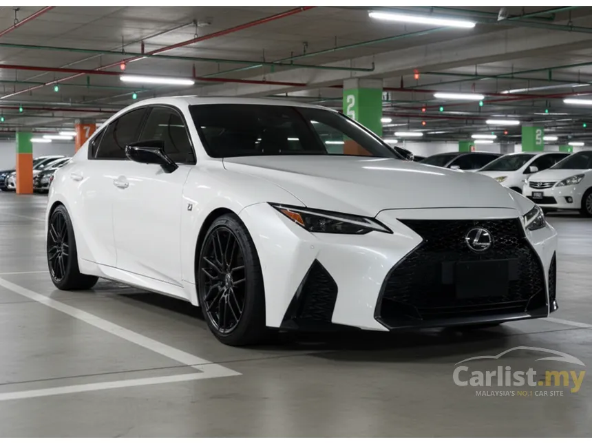 2022 Lexus IS 300 F Sport Sedan
