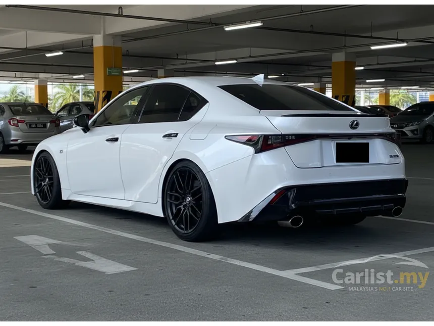 2022 Lexus IS 300 F Sport Sedan