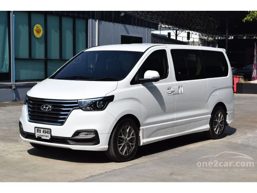 2018 Hyundai Grand Starex Premium Wagon