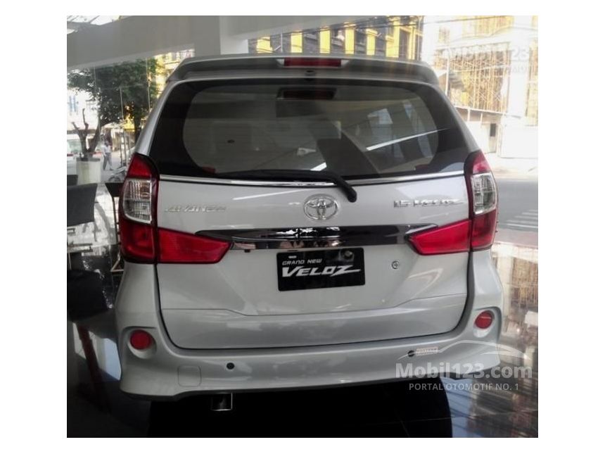 Jual Mobil  Toyota Avanza  2021  Veloz  1 3 di DKI Jakarta 