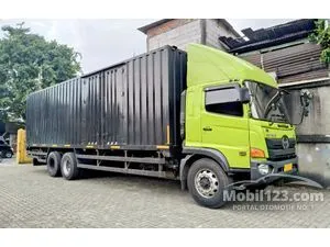 2023 Hino Ranger 7.7 FL 260 JW Truck