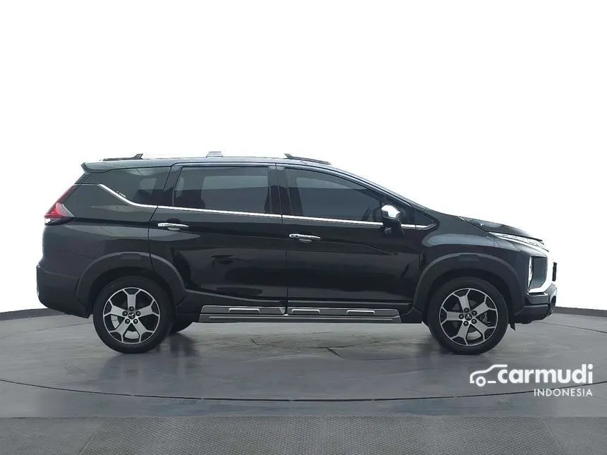 2019 Mitsubishi Xpander Cross Premium MPV