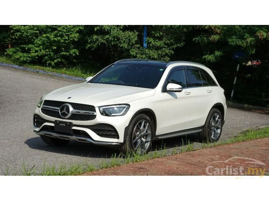 2021 Mercedes-Benz GLC300 4MATIC AMG Line SUV