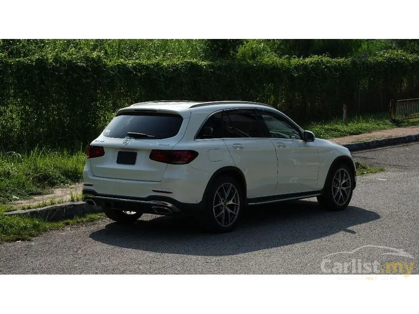 2021 Mercedes-Benz GLC300 4MATIC AMG Line SUV