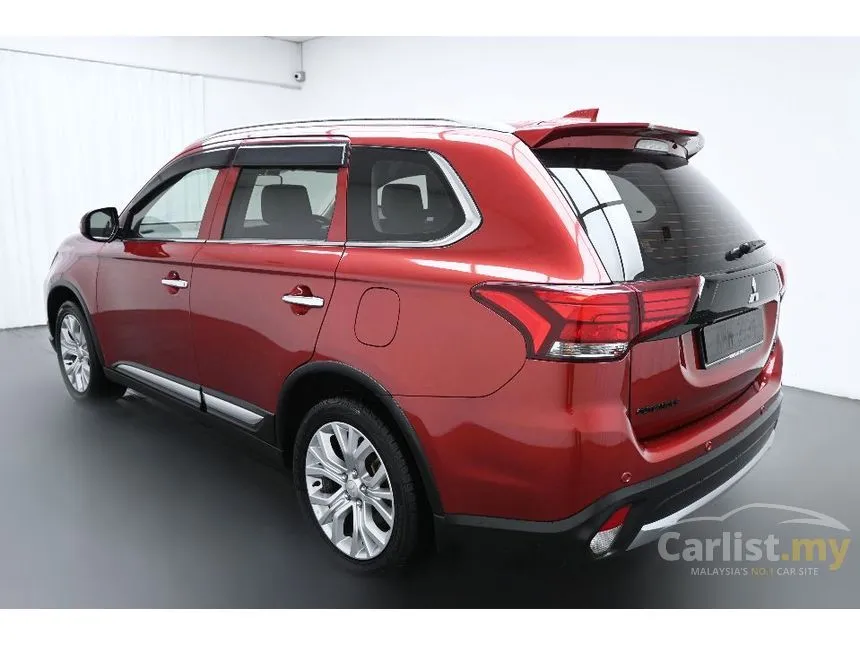 2018 Mitsubishi Outlander SUV