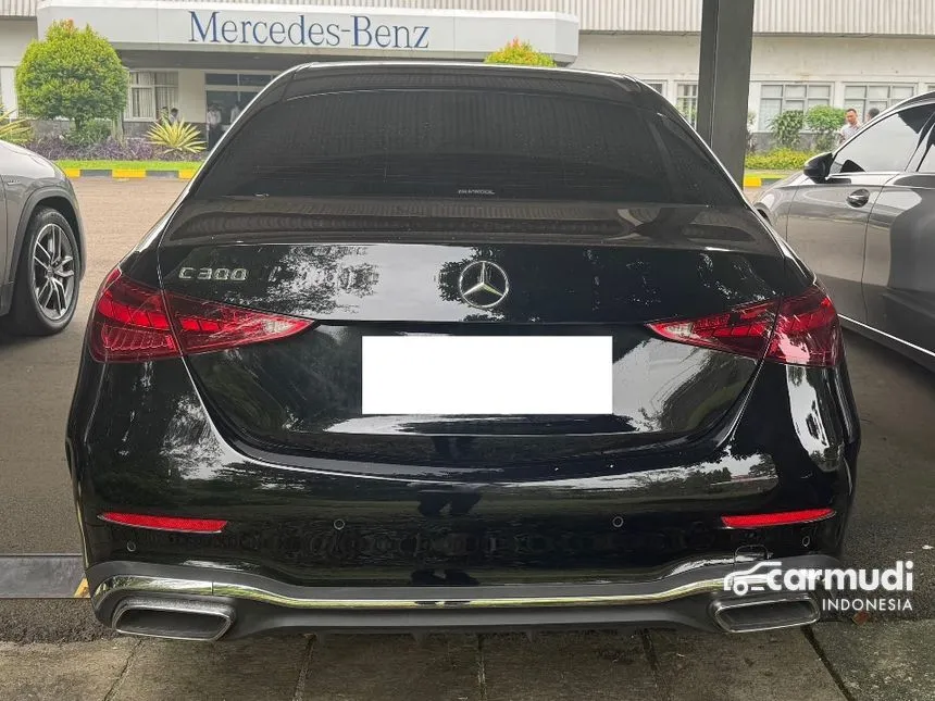 2023 Mercedes-Benz C300 AMG Line Sedan