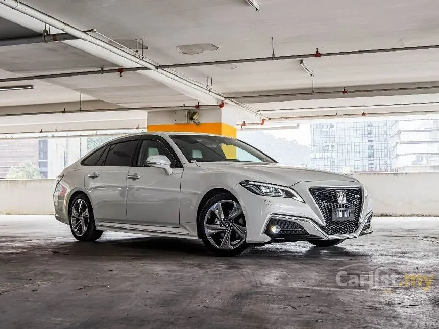 Recon 2019 Toyota Crown 2.0 RS Advance Sedan LOW MILEAGE CARBON TRIM ...