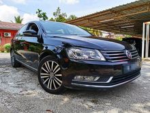 ( TRUE YEAR MADE 2016 ) Volkswagen Passat 1.8 TSI (A) ONE OWNER , FULL SERVICE RECORD