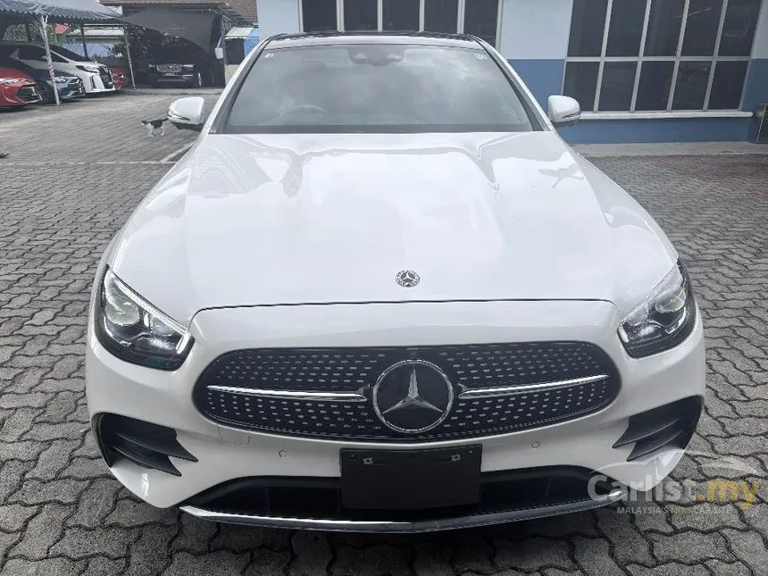 2021 Mercedes-Benz E200 AMG Sedan