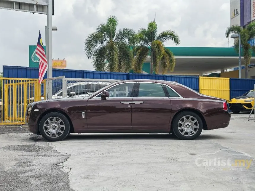 2013 Rolls-Royce Ghost Sedan