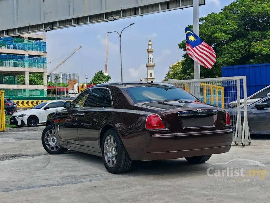 2013 Rolls-Royce Ghost Sedan