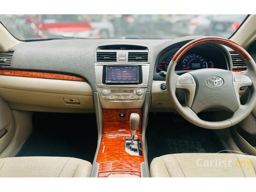 2011 Toyota Camry V Sedan