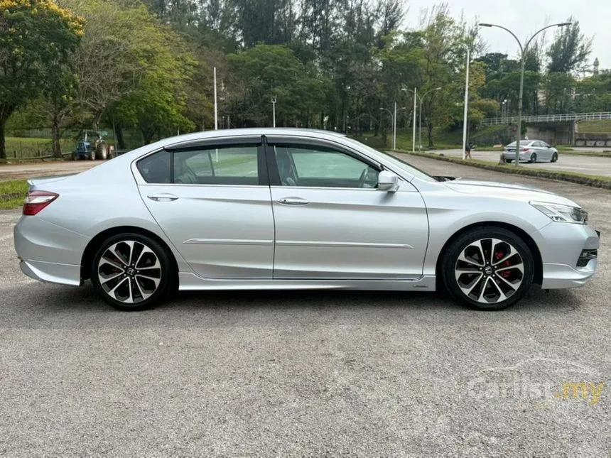 2017 Honda Accord VTi-L Advance Sedan