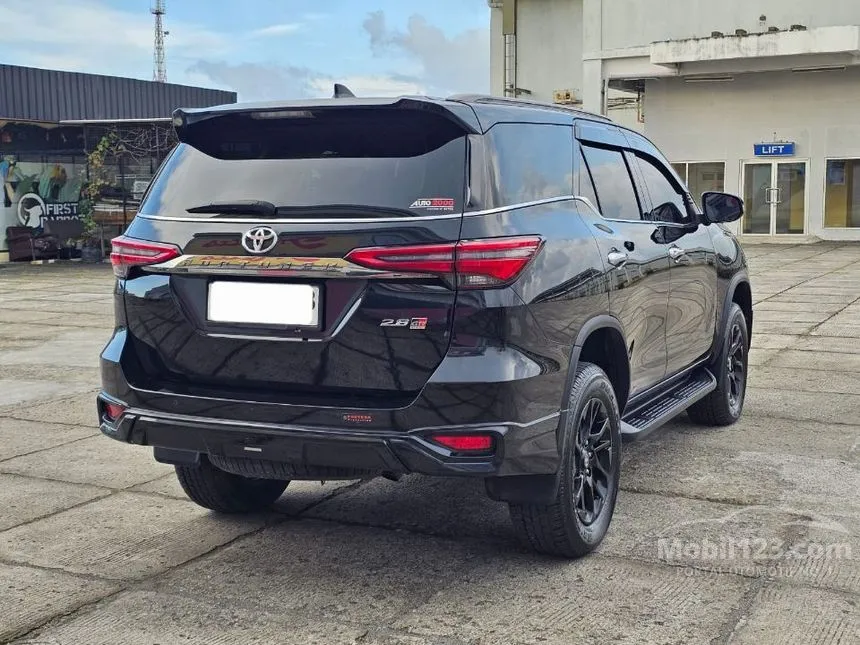 2023 Toyota Fortuner GR Sport 4X2 SUV