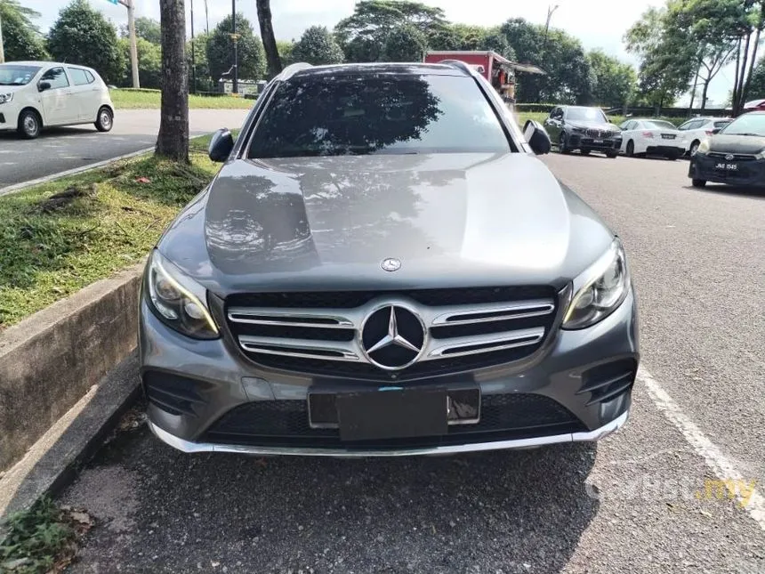 2016 Mercedes-Benz GLC250 4MATIC AMG Line SUV
